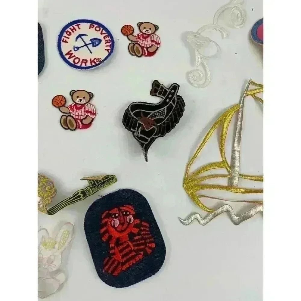 30 PC Assorted Sewing Applique Patches Iron on Sew On NEW Mixed Vintage‎